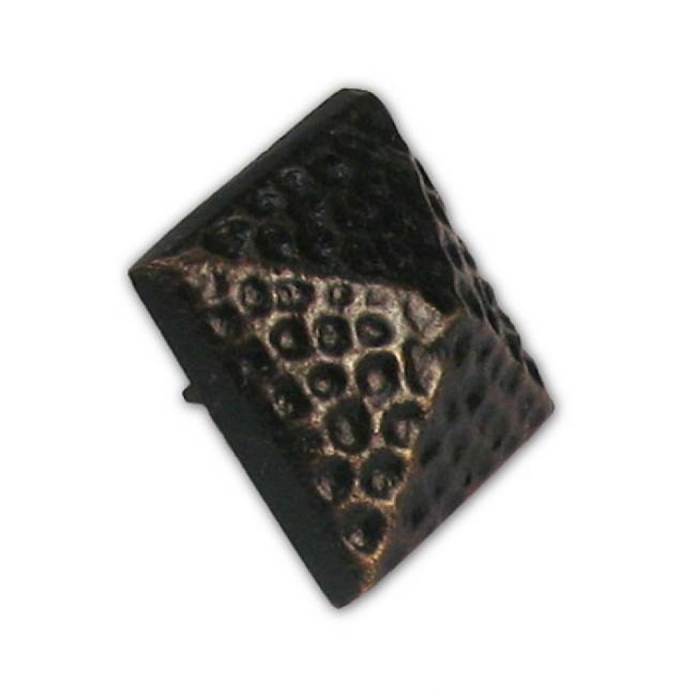 Pyramid Textured Clavo, Small