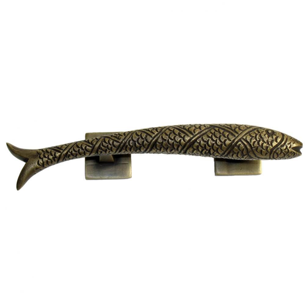 Left Carved Fish Pull