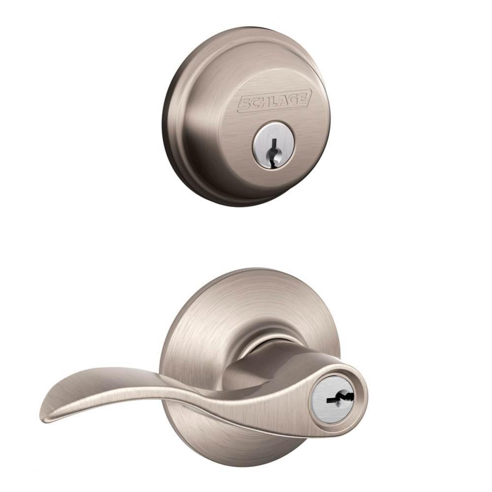 Single Cylinder Deadbolt and Keyed Entry Accent Lever in Satin Nickel