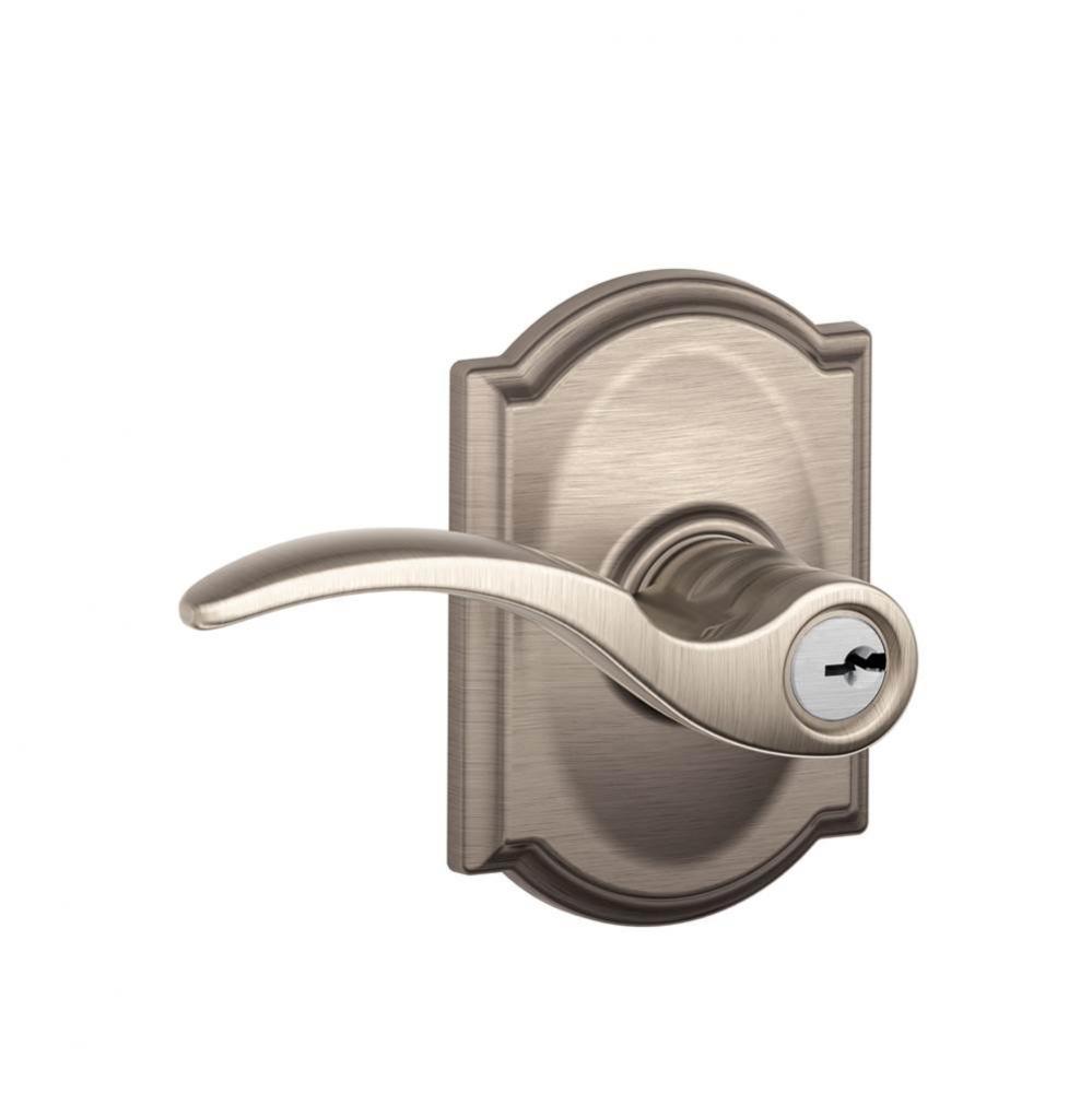 St. Annes Lever with Camelot Trim Keyed Entry Lock in Satin Nickel