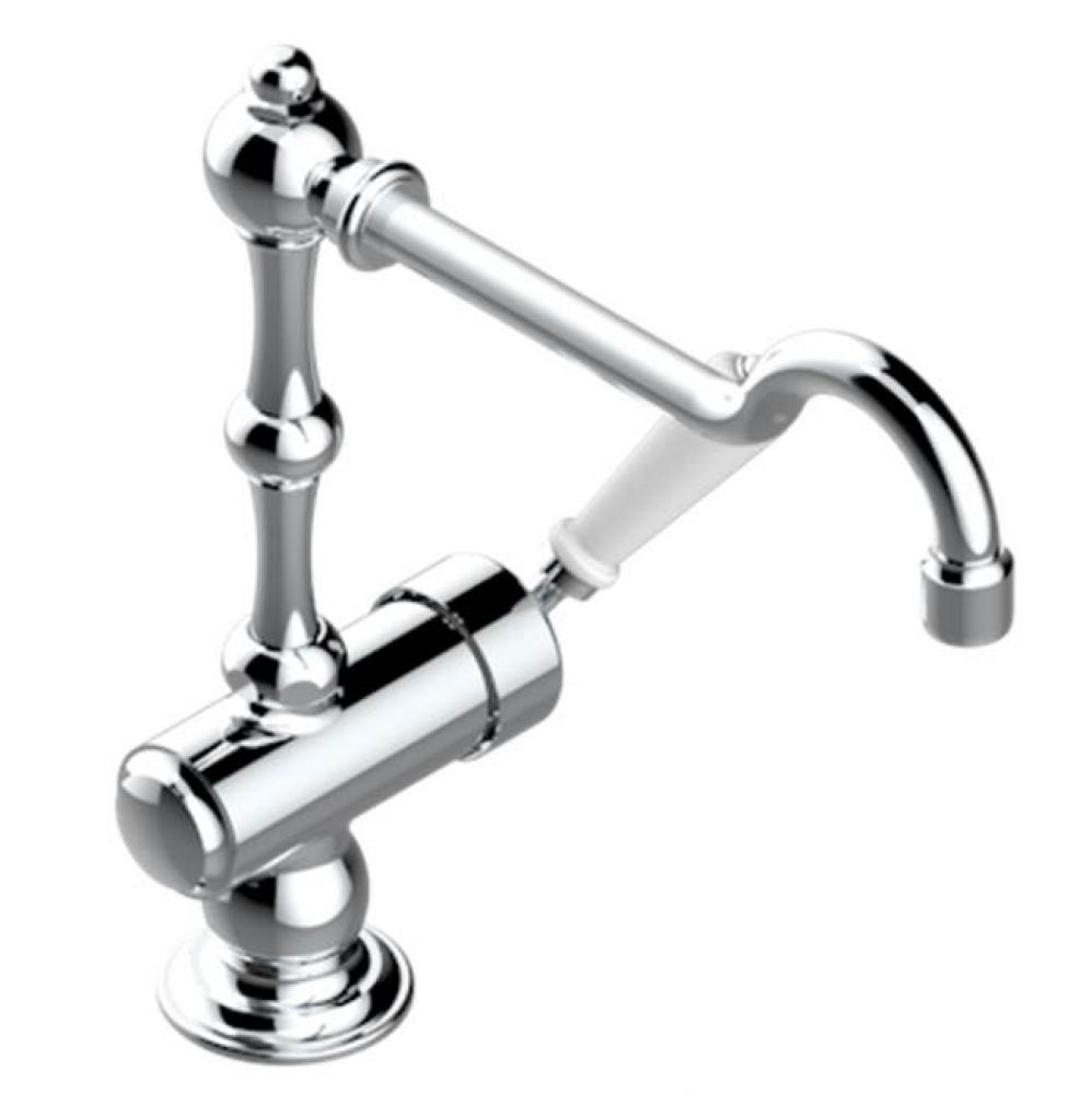 Single Hole Kitchen Faucet With Swivel Spout