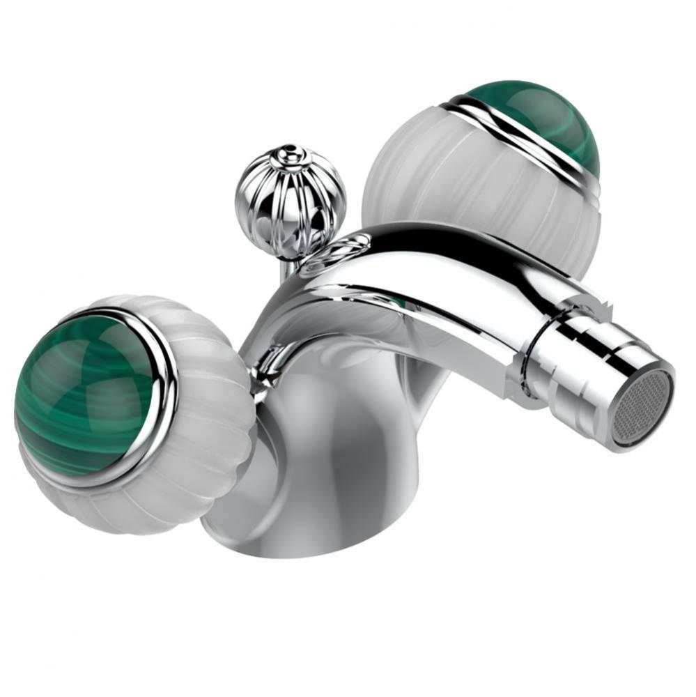 Single hole bidet faucet with drain