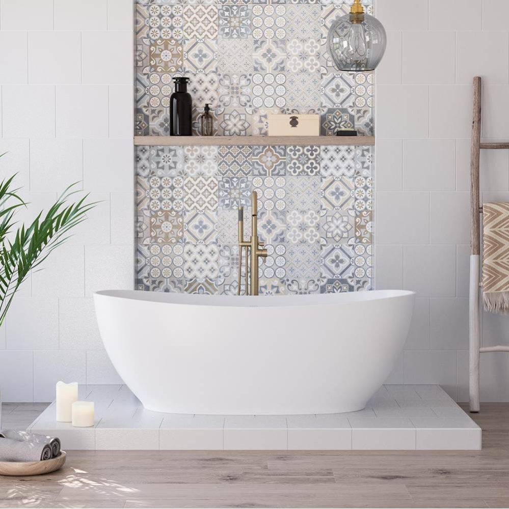 Valentina 67 x 32 Acrylic Freestanding Center Drain Bathtub in Matte White with Matte White Skirt