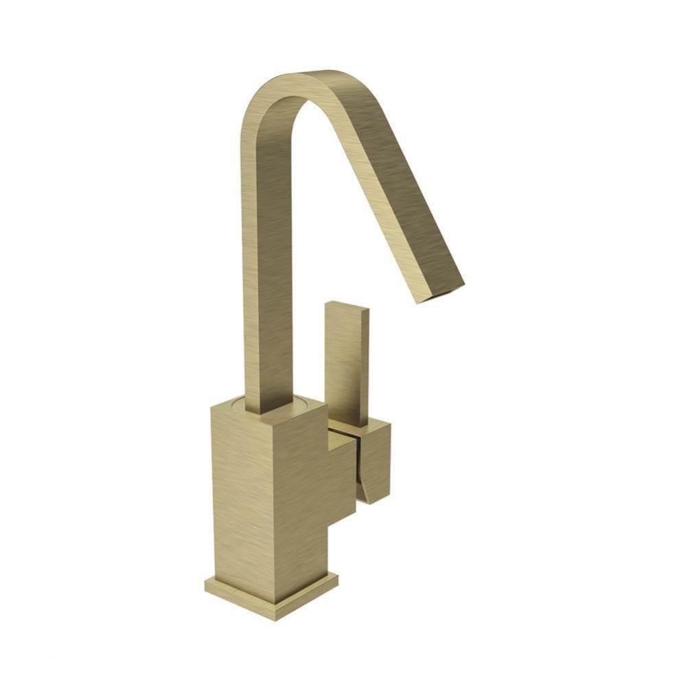 Single hole lavatory faucet, drain included