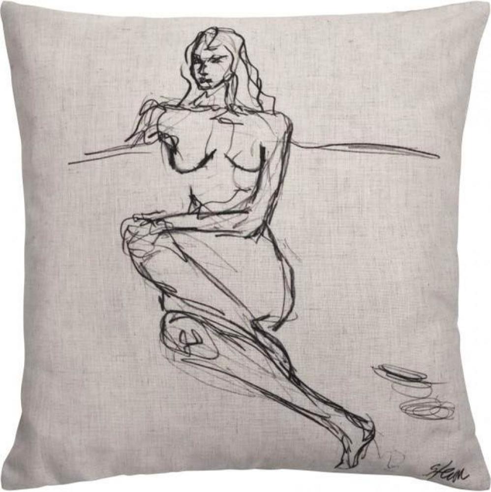 Sybil Pillow - 22''H x 22''W