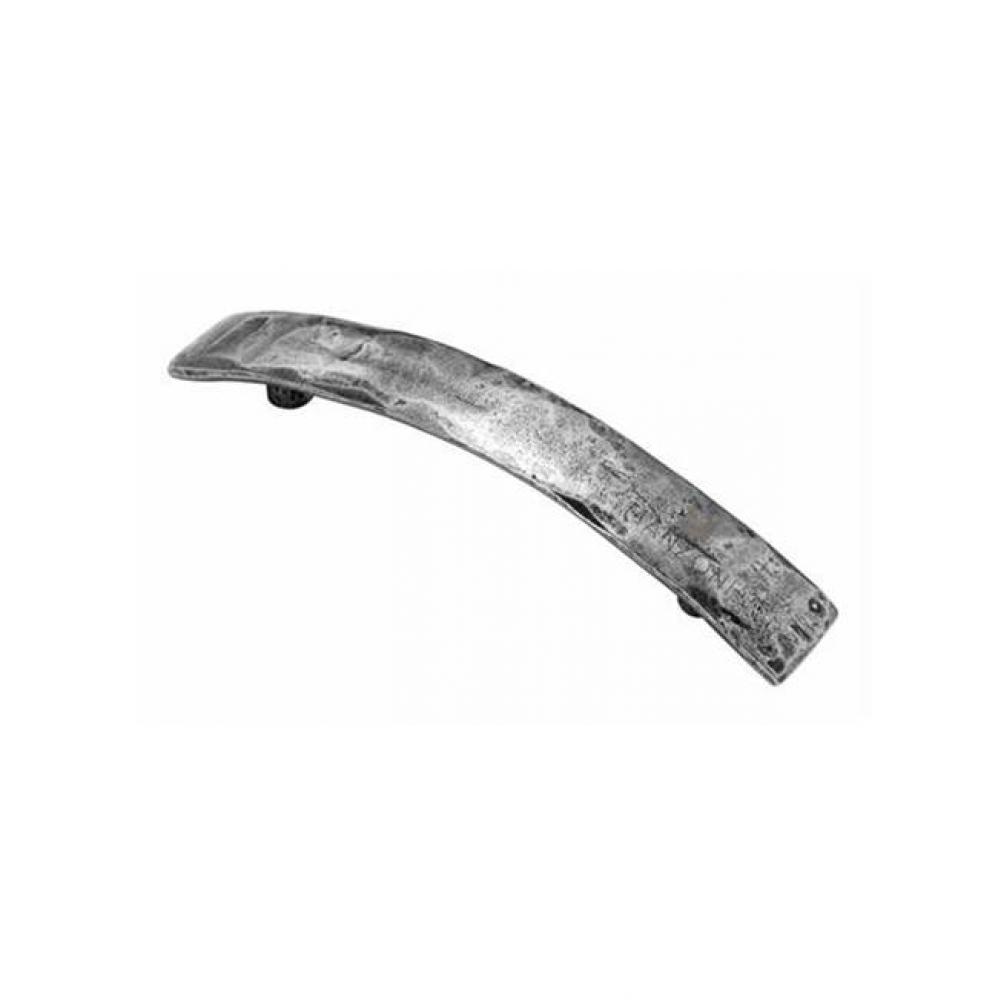 Curved pull handle, 96mm CTC