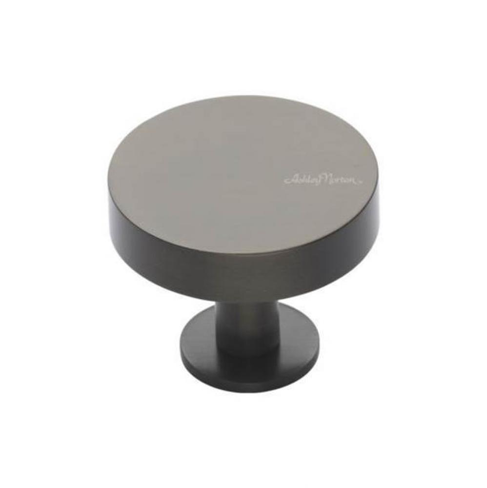 1 1/2'' Disc Knob on Rose