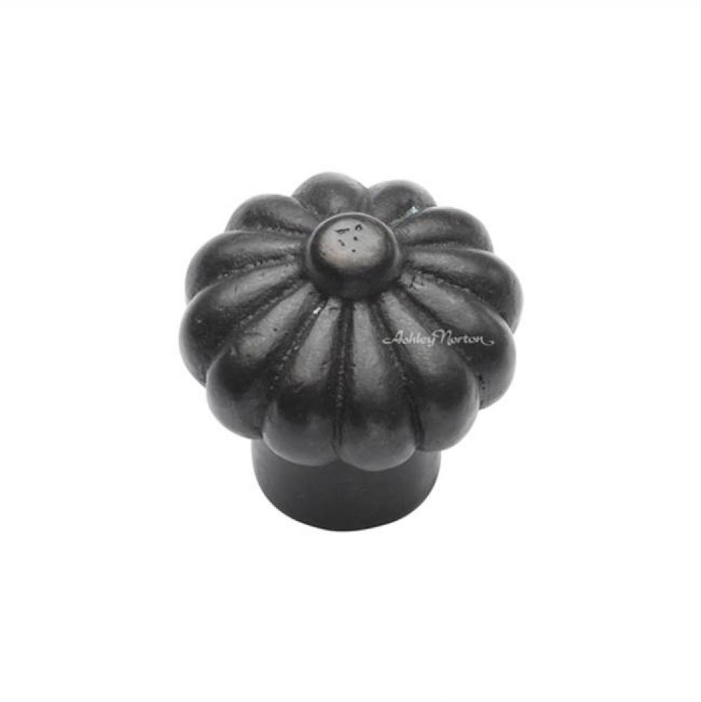 Flower Knob 1 3/8''